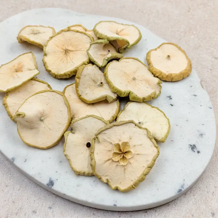 Jablka zielone 15 2.png