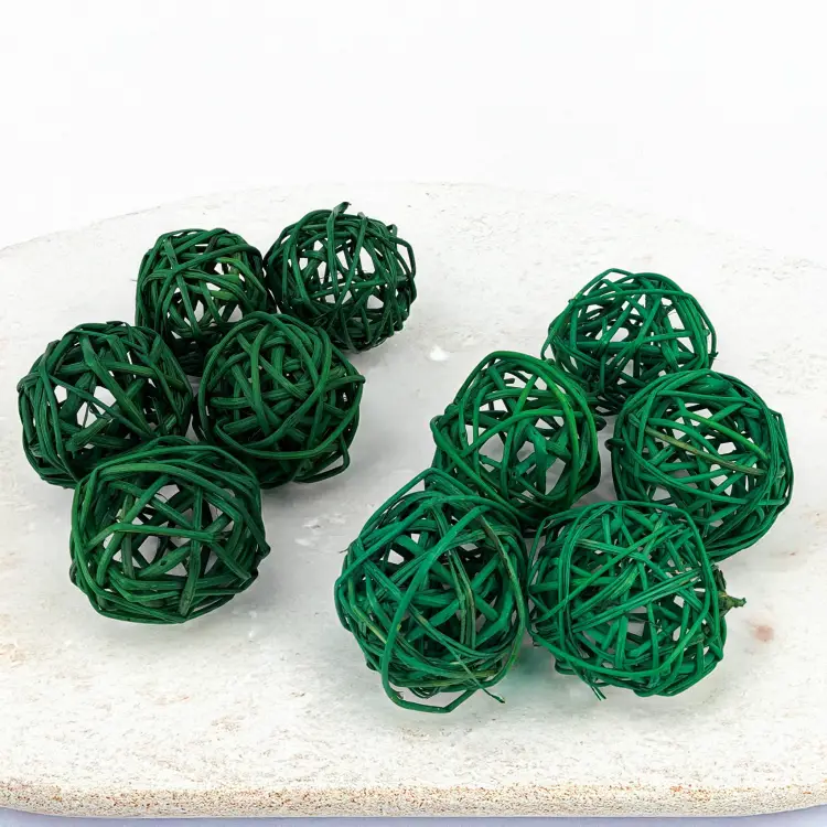 Lata ball green lt green 3.png