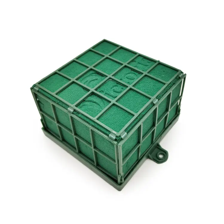 Garnet Zamknięty MINI okladka.png