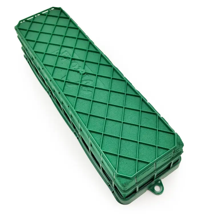 Garnet Zamknięty MAXI gora.png