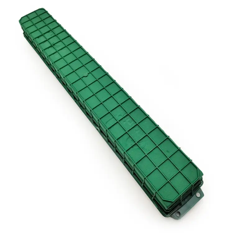 Garnet Zamknięty LONG gora.png