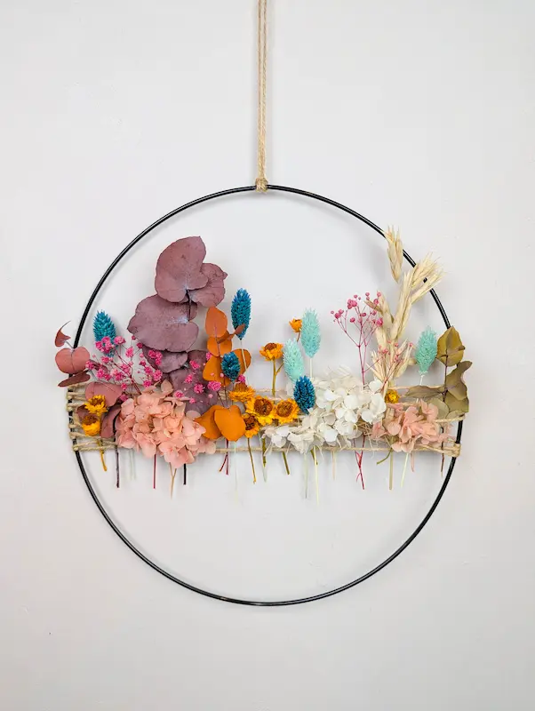 Décoration sur un cercle métallique – DIY